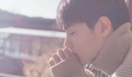 娱乐圈吃瓜博肖图片高清,肖博高清吃瓜瞬间，细节曝光引热议